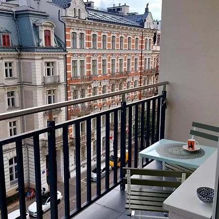 Comewa Apartments Warsaw Exterior photo