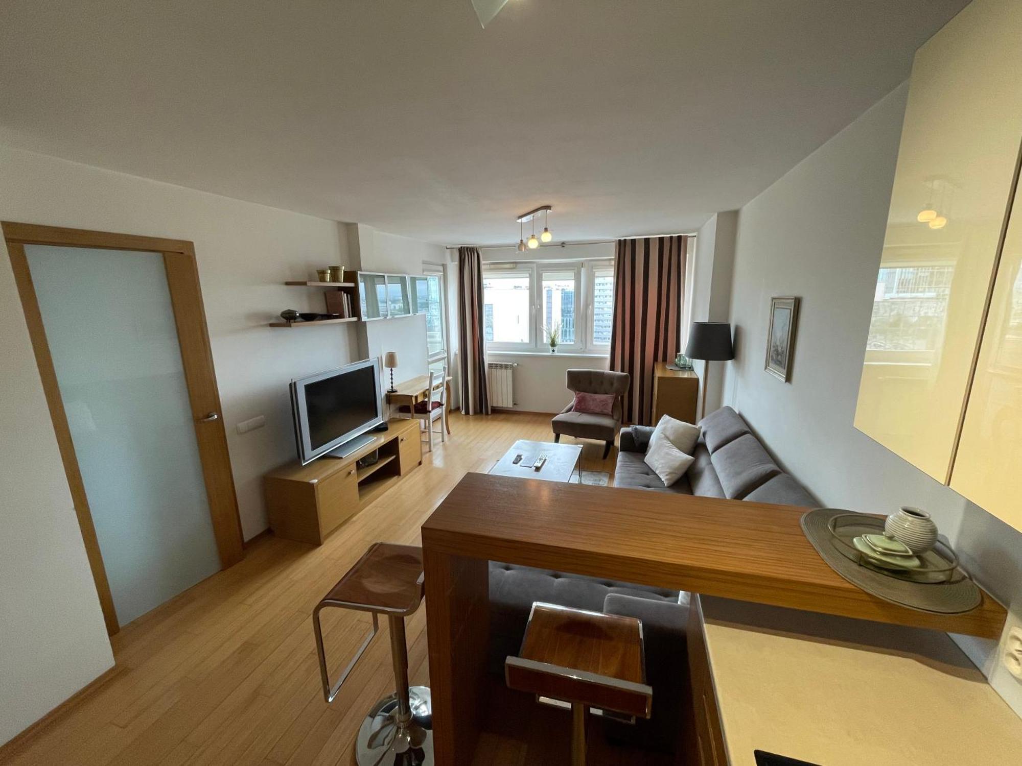 Apartament Comewa